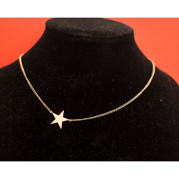 Minimalist Side Celestial Star Gold Tone Necklace 18 Inches F10 - Picture 1 of 3